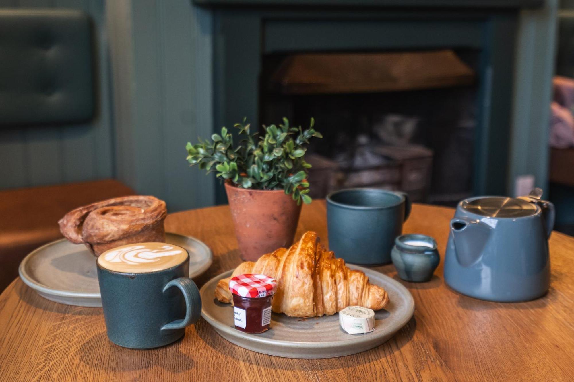 The Lazy Goose - Coffee House & Bedrooms Claypits 部屋 写真